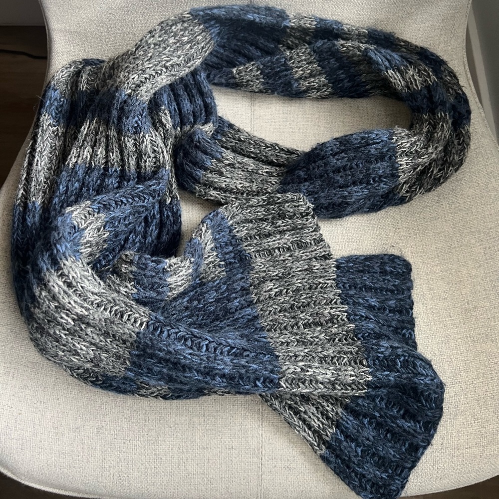Cozy Blue and Gray Knit Scarf